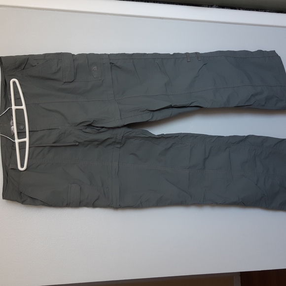 The North Face Zip pant shorts size 16 - Picture 1 of 5